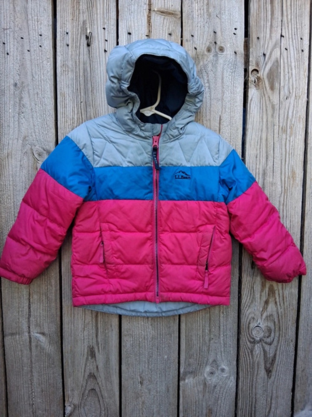 L.L. Bean down filled 650 fill Hooded Puffer Jacket toddler size 4  hooded puffe